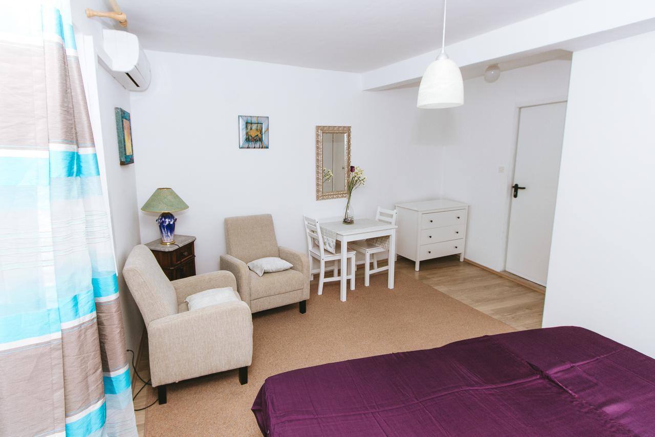Apartments And Rooms Ille Šibenik Exterior foto
