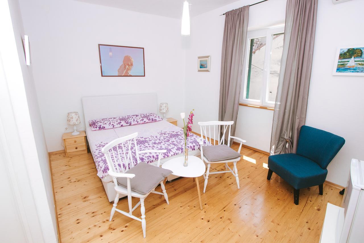 Apartments And Rooms Ille Šibenik Exterior foto